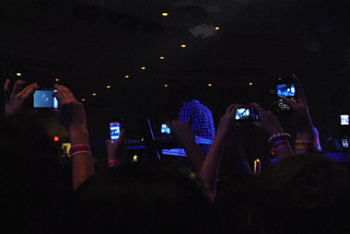 cellphone concert